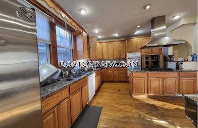 Brookline 5 Beds 3 Baths  Coolidge Corner - $7,700