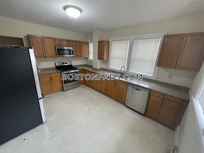 Dorchester Spacious 3 Bed 1 Bath available NOW on Park View St in Dorchester! Boston - $3,100