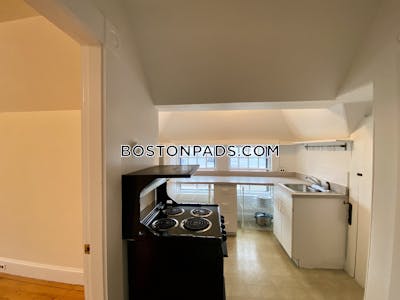 Cambridge 1 Bed 1 Bath  Central Square/cambridgeport - $2,750