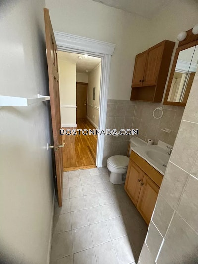 Brookline 1 Bed 1 Bath BOSTON  Brookline Village - $2,200