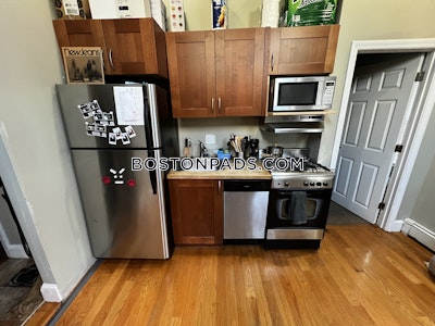 Mission Hill 3 Beds 1 Bath Boston - $3,300