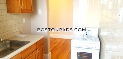 Lynn Nice crisp 2 Beds 1 Bath - $2,100 50% Fee