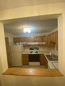 Newton Apartment for rent 2 Bedrooms 1 Bath  Auburndale - $2,800