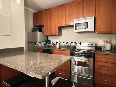 Back Bay 1 Bed 1 Bath Boston - $2,950