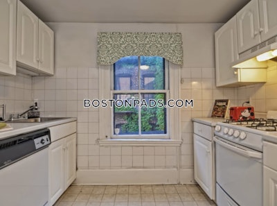 Beacon Hill 1 Bed, 1 Bath Unit Boston - $3,100