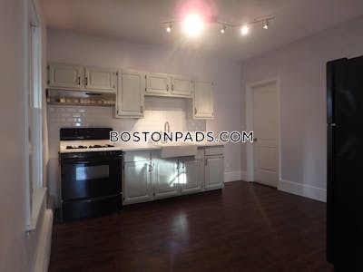 Natick Apartment for rent 2 Bedrooms 1.5 Baths - $2,600