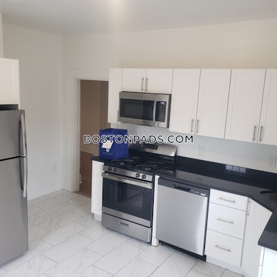 Brighton 3 Beds 1 Bath Boston - $4,675 No Fee