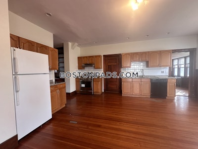 Allston Apartment for rent 3 Bedrooms 2 Baths Boston - $3,750